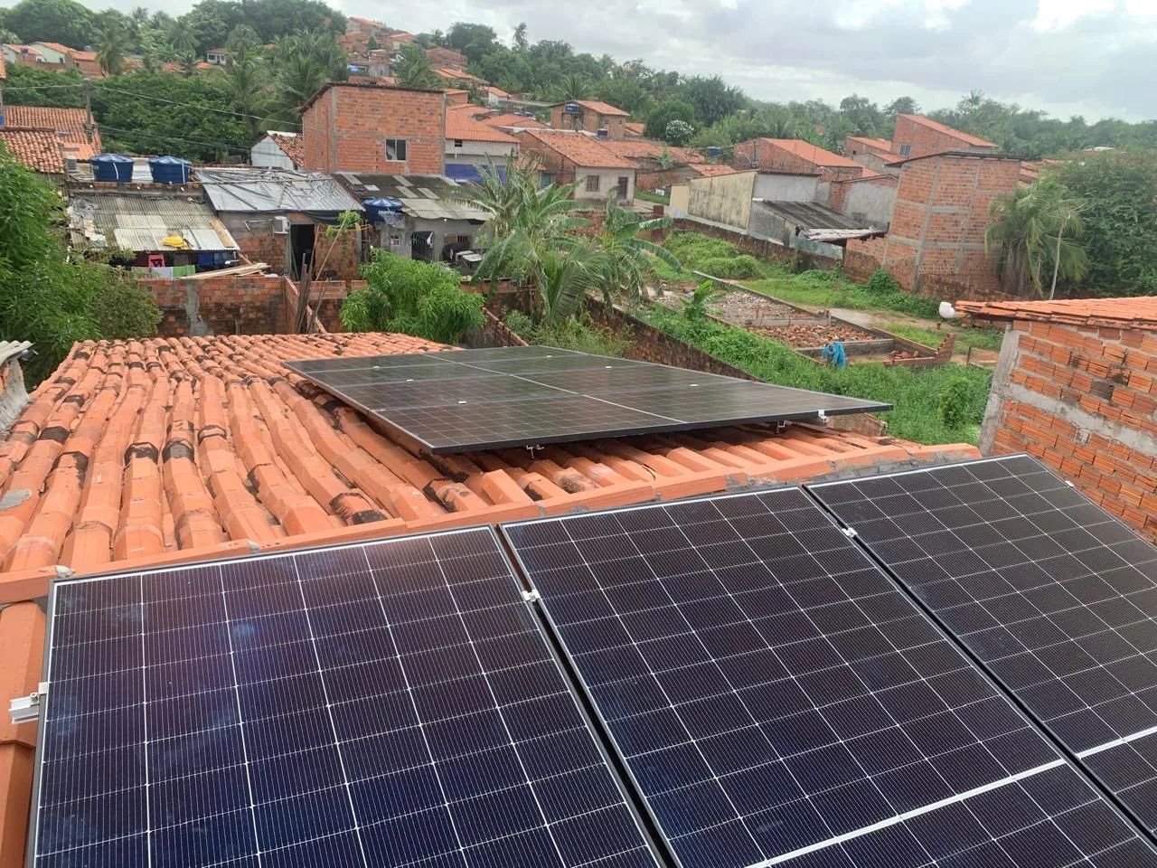 Trabalhamos com energia solar faça logo seu orçamento  - Foto 4