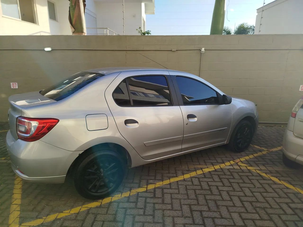 Renault Logan 2015