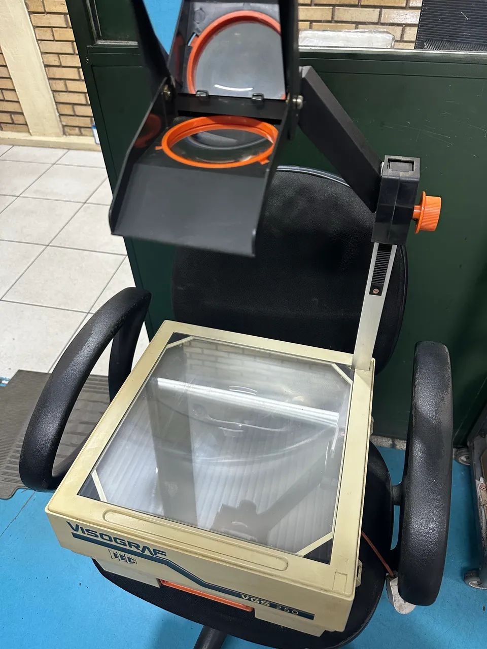 Retroprojetor VGS 250 - Foto 2