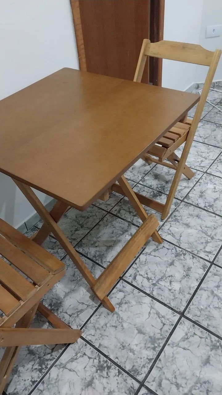 Mesa com 2 cadeiras dobráveis  - Foto 2