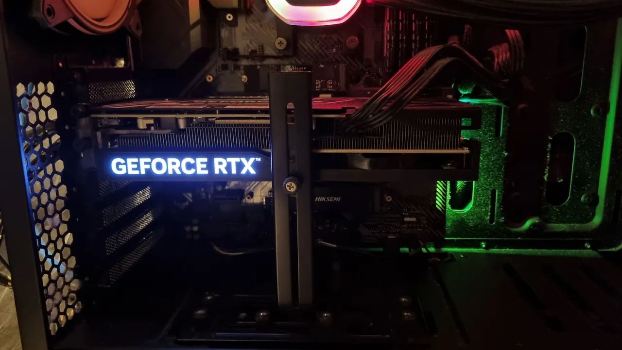 Placa de Vídeo RTX 4070 Galax - Foto 3