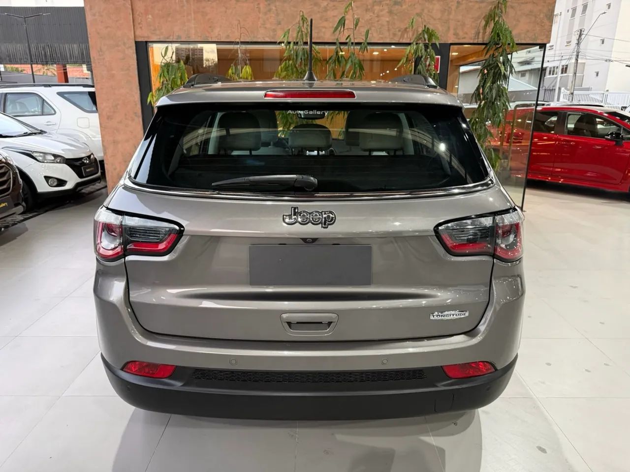 Jeep Compass Longitude 2.0 4X2 Flex 16V Aut. 2020 - Foto 4
