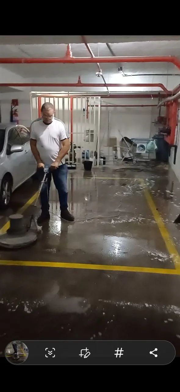 Limpeza pós obras,tratamentos de pisos etc.