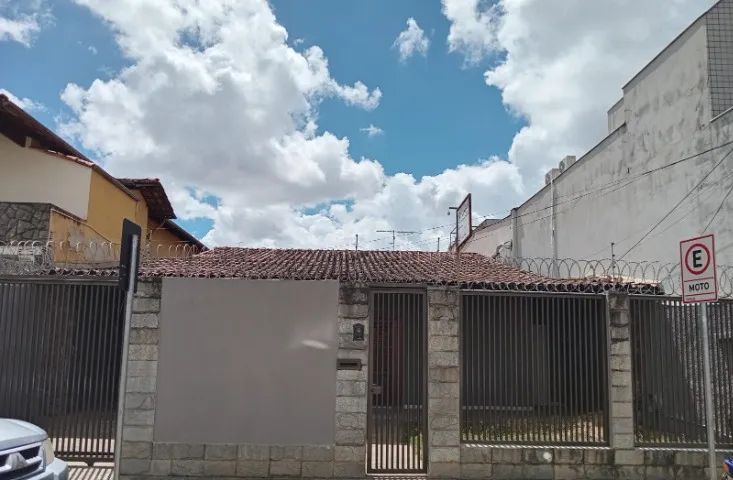Casa com 4 quartos, bairro Canaã, Sete Lagoas