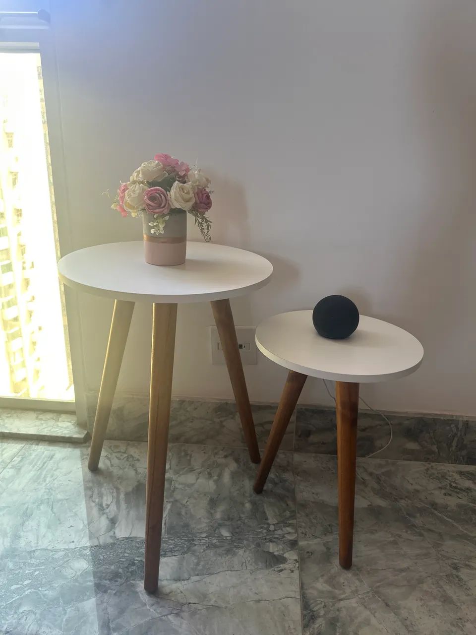 Kit de 2 mesas para canto 