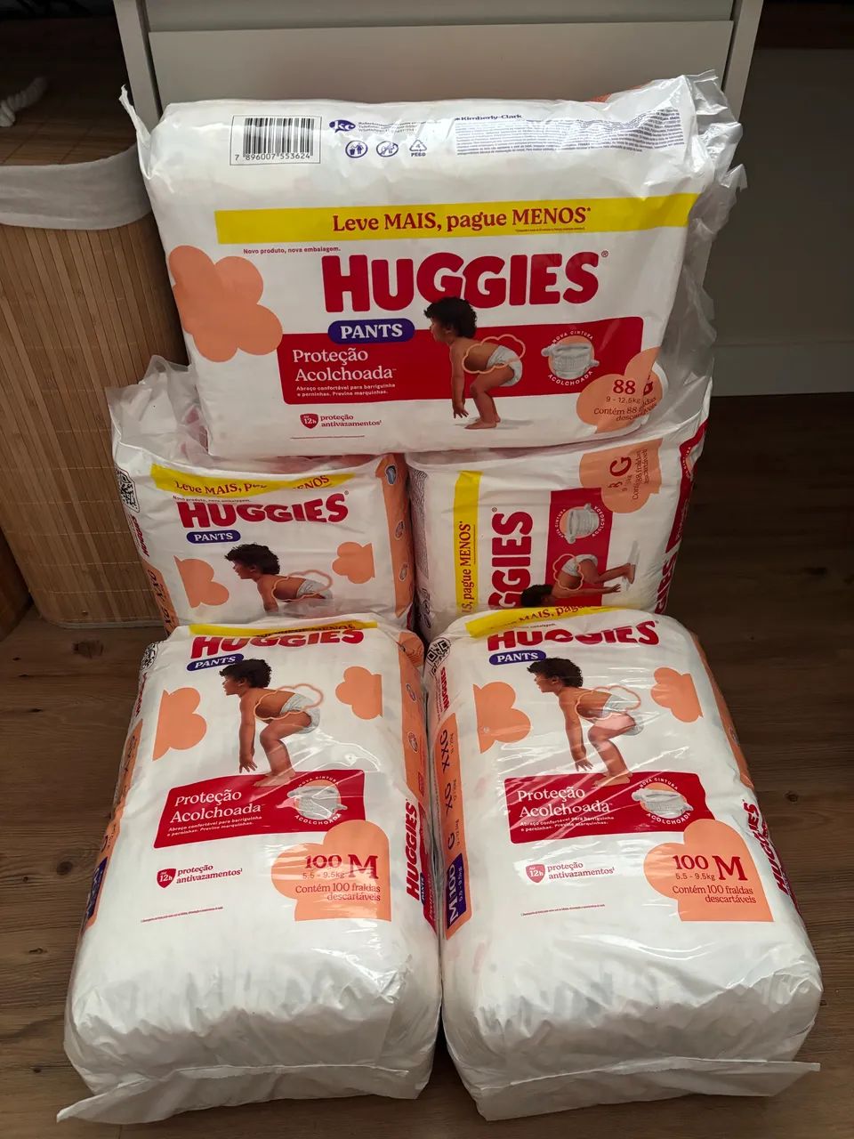 Fraldas Huggies Pants - M e G | R$ 70 cada pacote