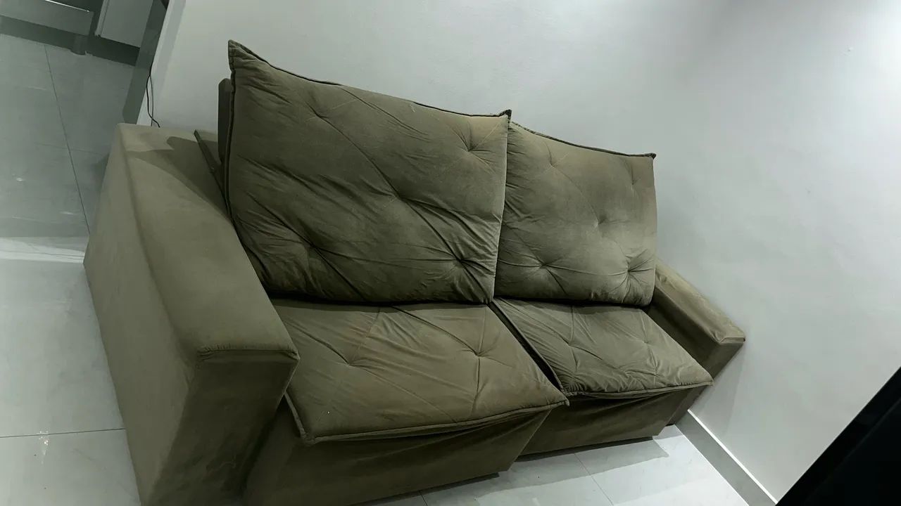 Sofá retrátil 3 lugares ótimas condições  - Foto 2