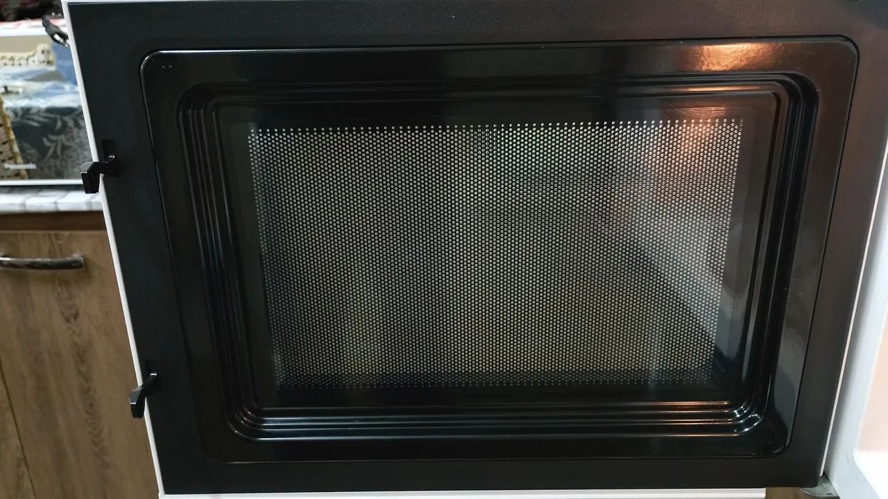 Microondas Midea 31litros. - Foto 3