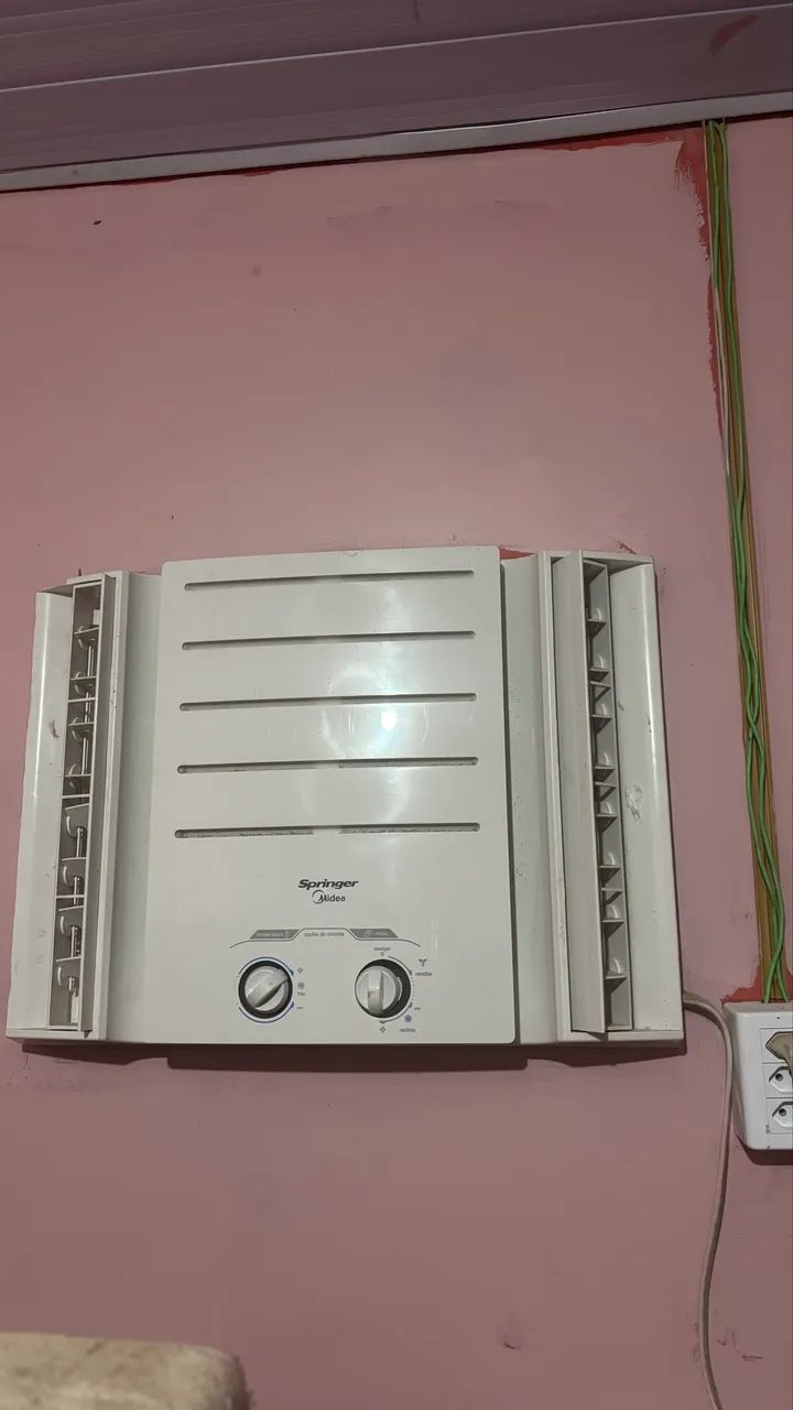 Ar-condicionado Springer Midea 7.500 BTUs