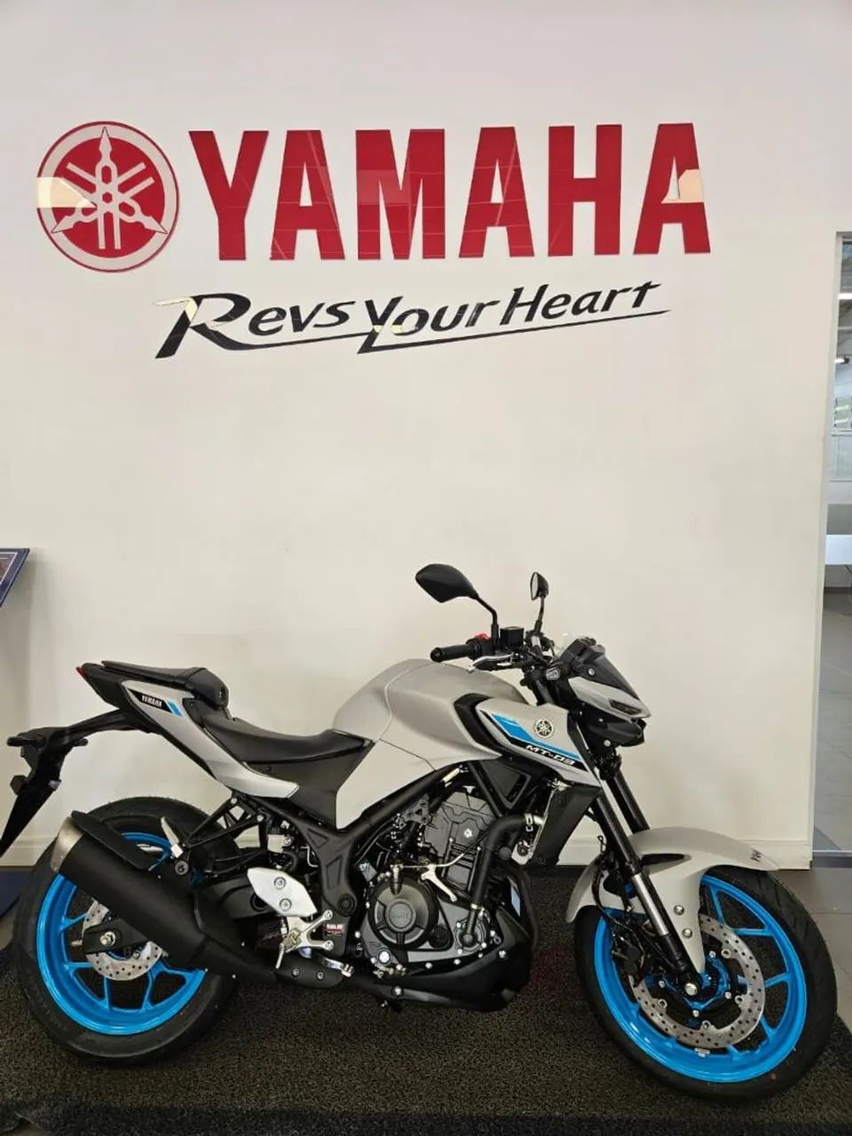 YAMAHA MT-03 CONNECTED 2027 - Foto 2