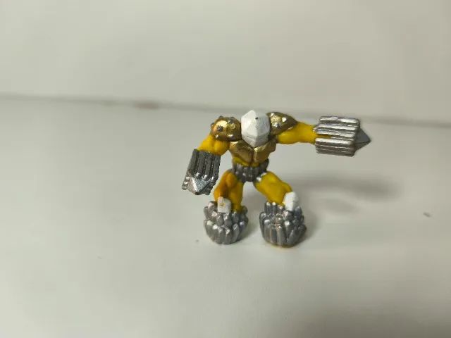 BONECO GORMITI PRISMAGION USADO