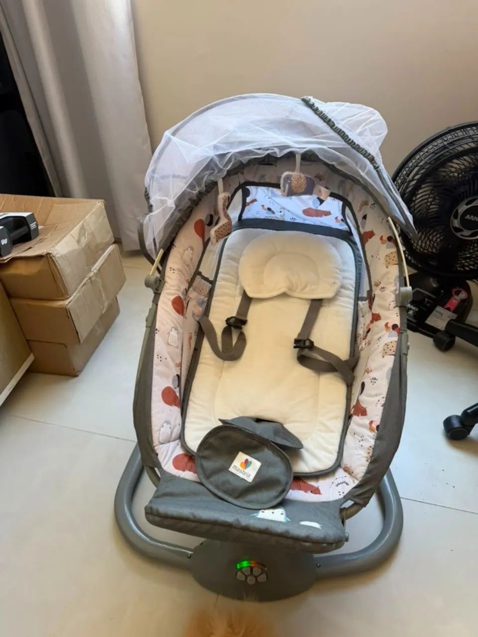 Cadeira de balanço automática para bebê - Foto 2