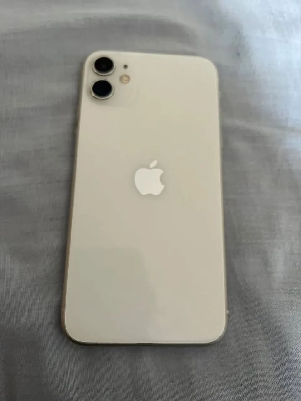 iPhone 11 69% de saúde