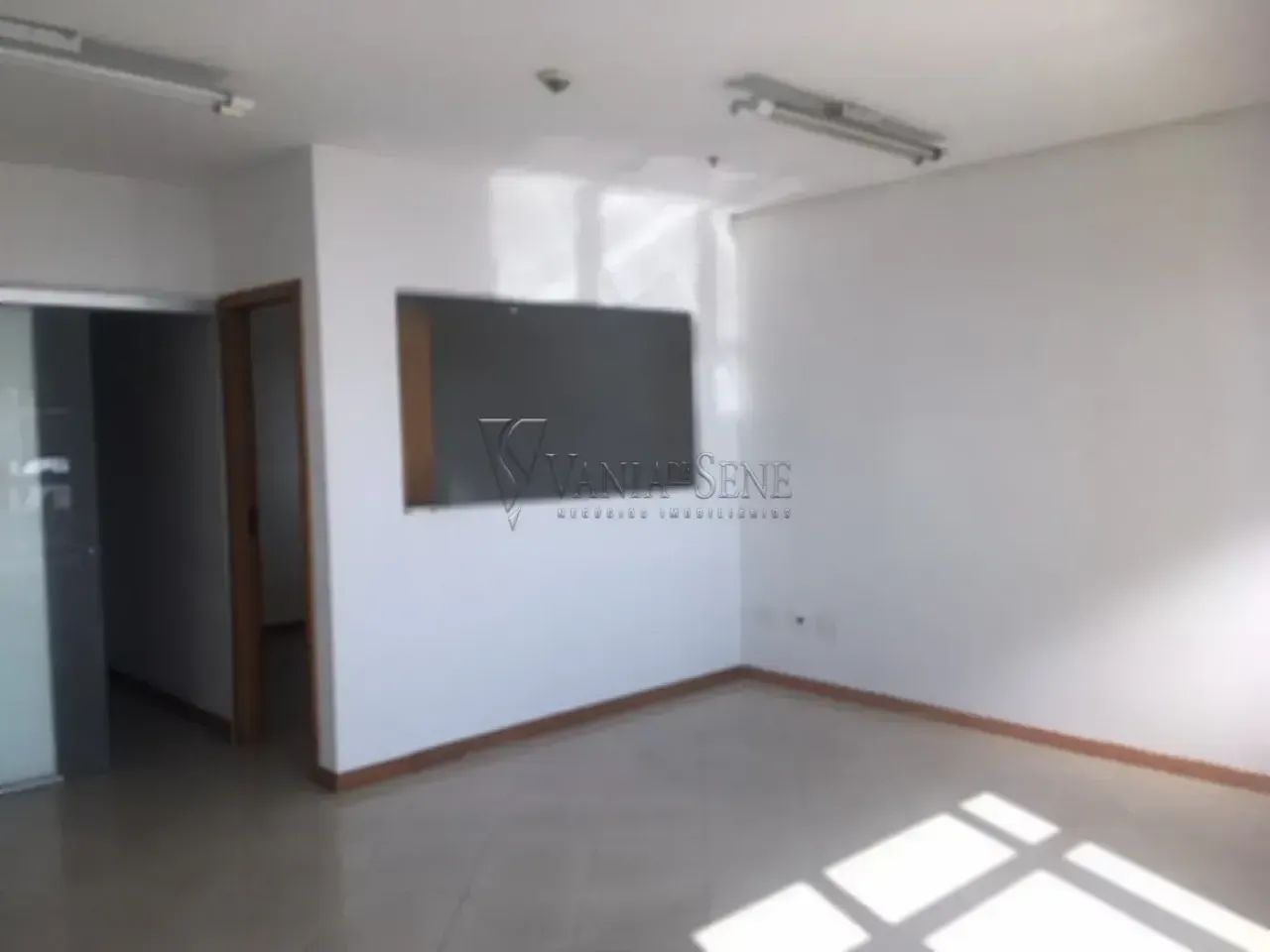 Sala Comercial, Ed Le Classique, 46m2, URGENTE!!!! - Foto 4