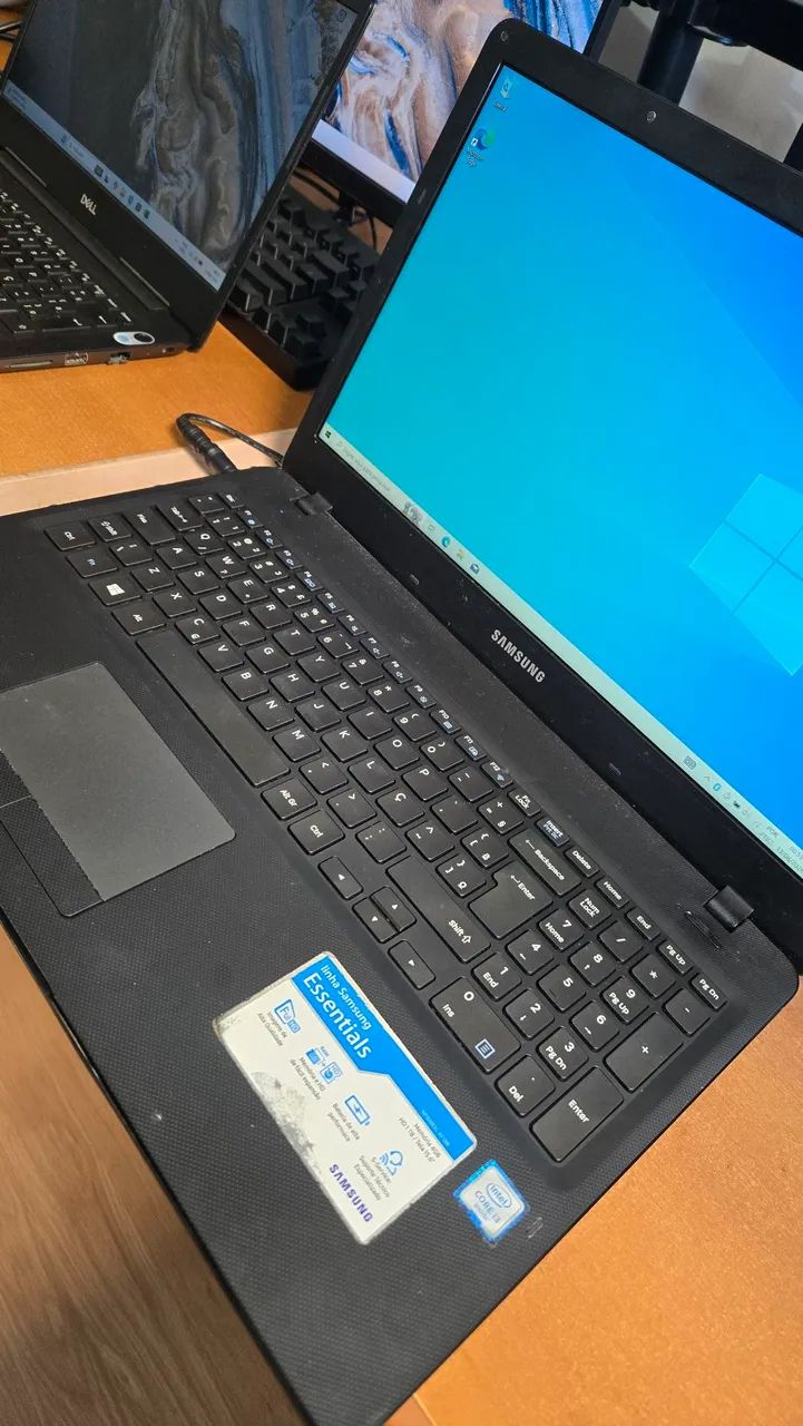 Notebook Samsung i3 6006U | 4gb DDR4 | 320gb HD  - Foto 2