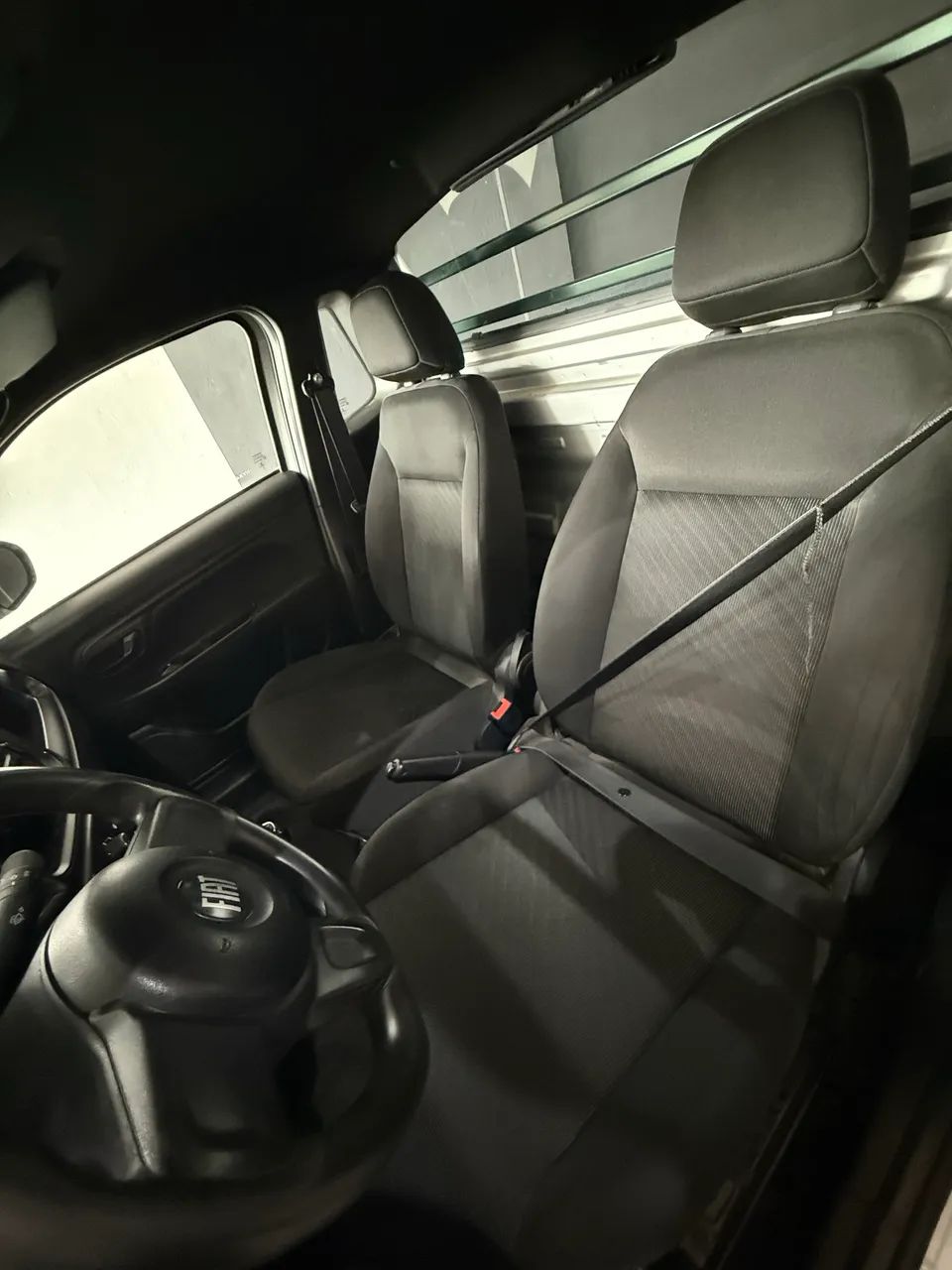 Fiat Strada Endurance 1.4 Flex 8V CS Plus 2022 - Foto 4
