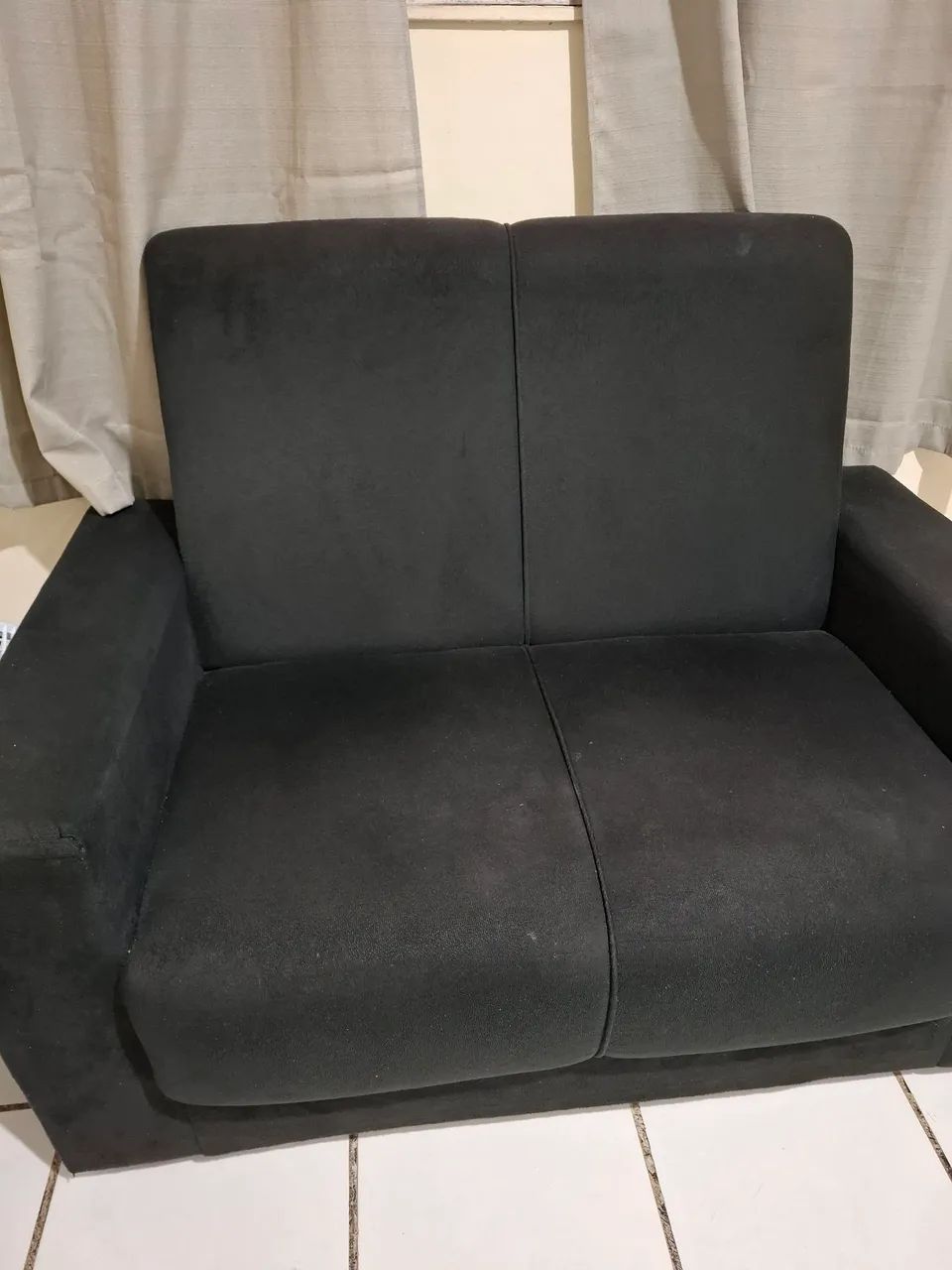 Kit Sofá 2 lugares+ 2 poltronas pés palitos USADOS
