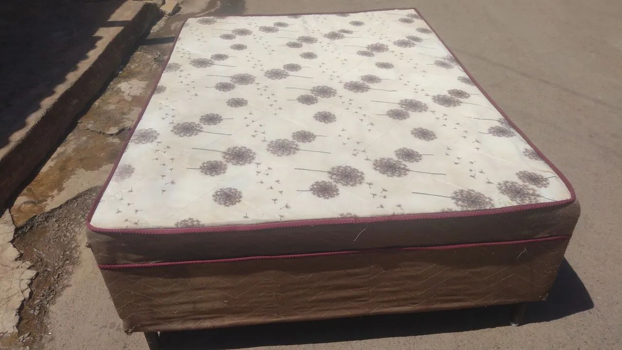 Base de cama de casal 