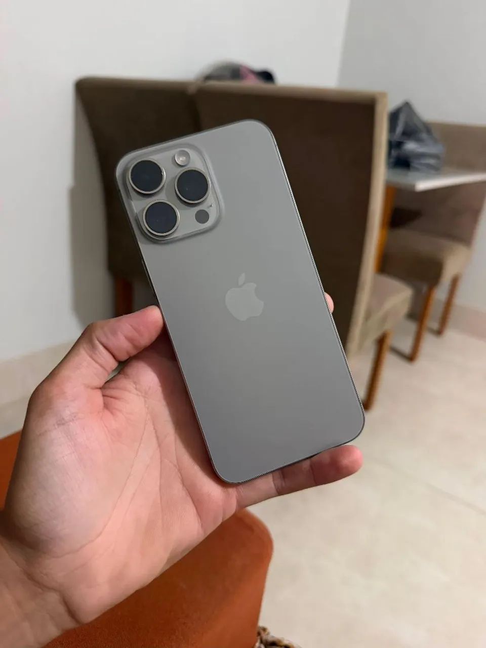 IPhone 15 Pro Max - Foto 5