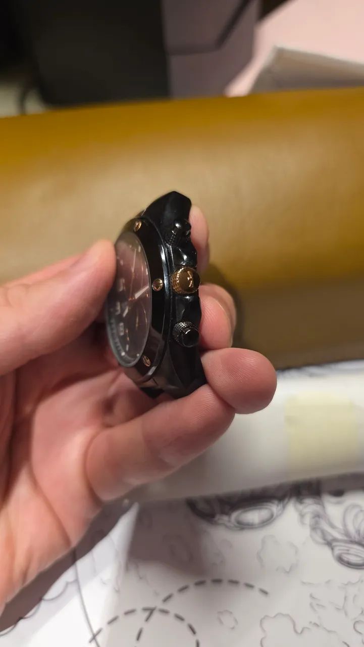 Relógio technos chronograph sem pulseira. Ótimo estado preto com dourado. CLASSUDO - Foto 4