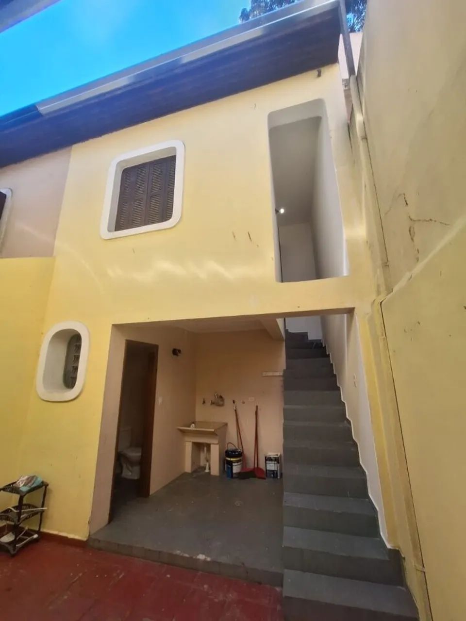 SOBRADO COM 3 QUARTOS E 1 EDICULA FL26 - Foto 2