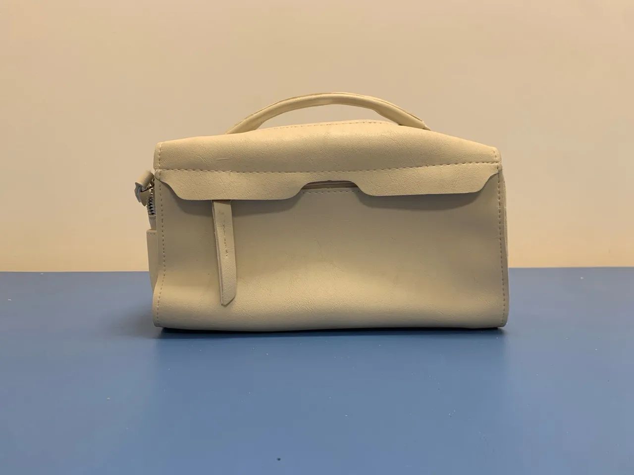 BAG LOLLA - Bolsa versátil -off white linda , praticamente nova usada 1x  - Foto 2
