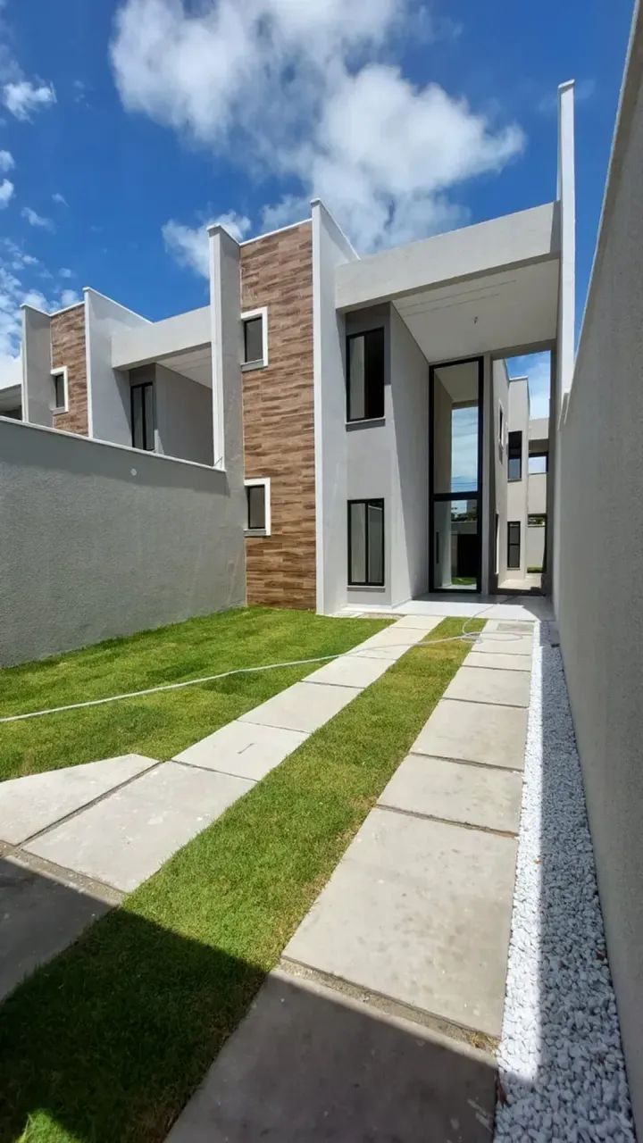Casa com 4 quartos em Fortaleza