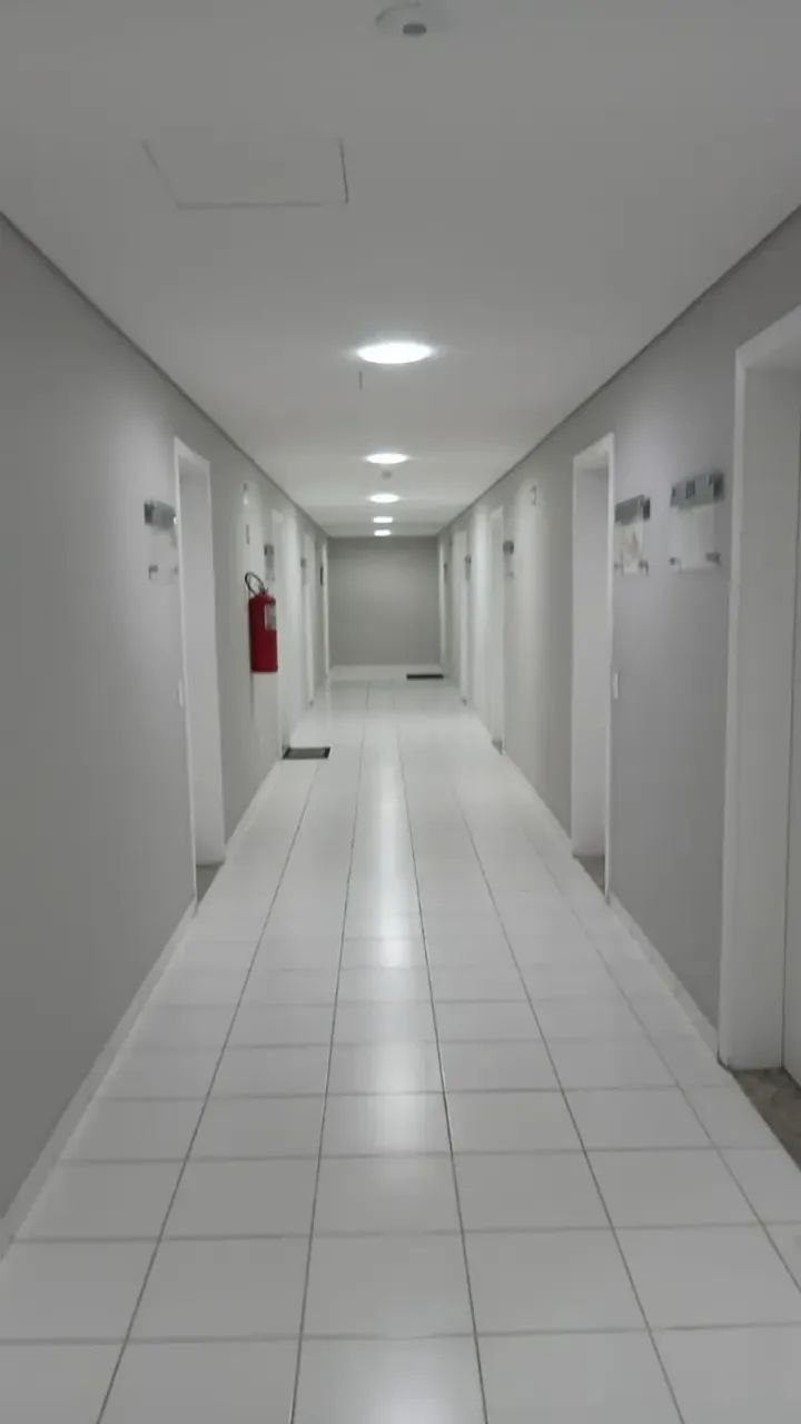 Sala Comercial Semi Mobiliada no Bigorrilho - Curitiba - PR - Foto 3