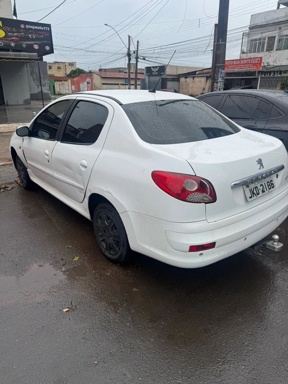 Peugeot 207 SEDAN PASSION XR 1.4 FLEX 8V 4P 2012