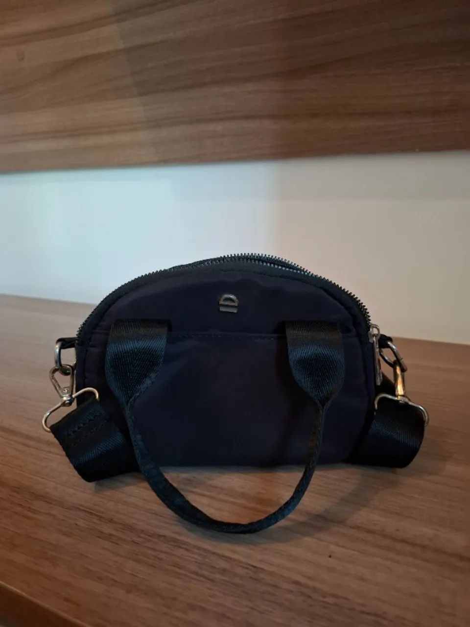 Bolsa Le Postiche Pequena Preta - Com Alça Longa - Foto 2