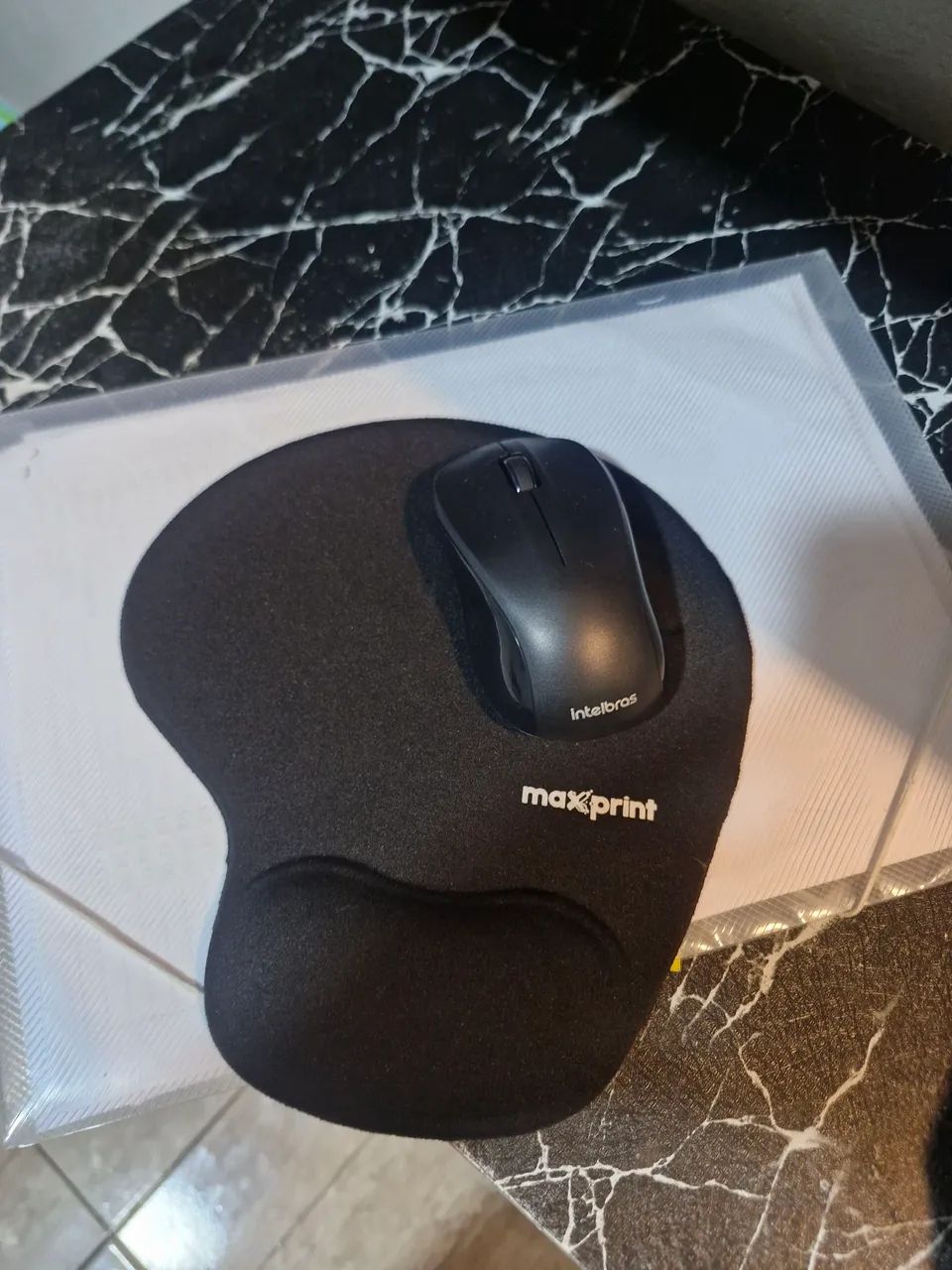 Mouse sem fio e mousepad novos