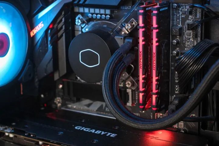 i7 9700K - 16GB - 2060 Super - Computadores e Desktops - Rodeio