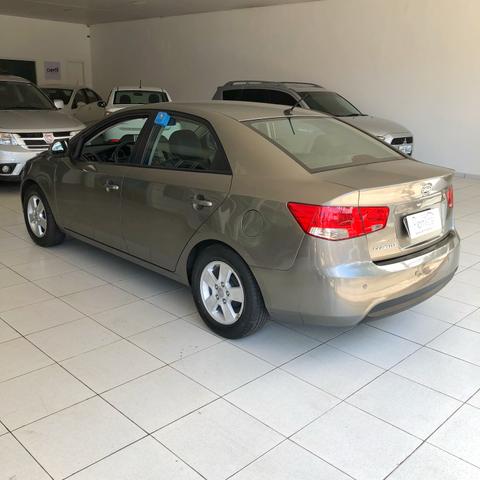 Kia Cerato 2011/2012 1.6 Flex 4P Manual - Foto 7