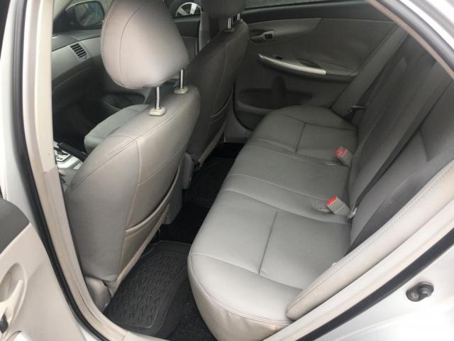 COROLLA 2010/2011 1.8 XLI 16V FLEX 4P AUTOMÁTICO - Foto 7