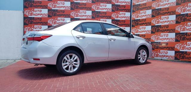 Toyota Corolla XEi automático promocao troco por moto - Foto 8
