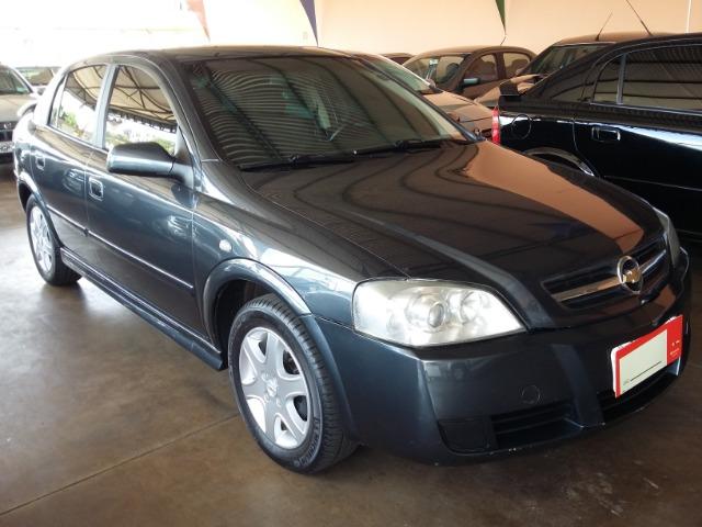 Astra Hatch 4 Portas - Extra - Analiso Trocas - Foto 3