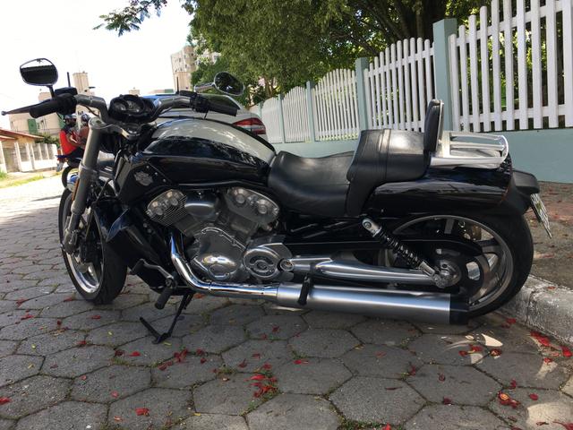 Harley-Davidson V-rod 1250cc bem abaixo da tabela 37 mil km rodados - Foto 2