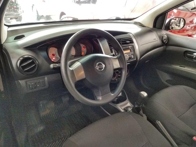Livina s 2013 1.6 flex (impecável) - Foto 4