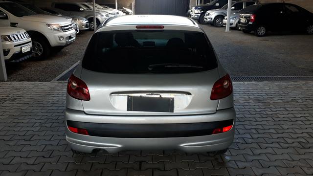 Peugeot 207 - Foto 3