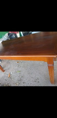 Vendo mesa com 6 cadeiras todas em madeira maciça - Foto 5