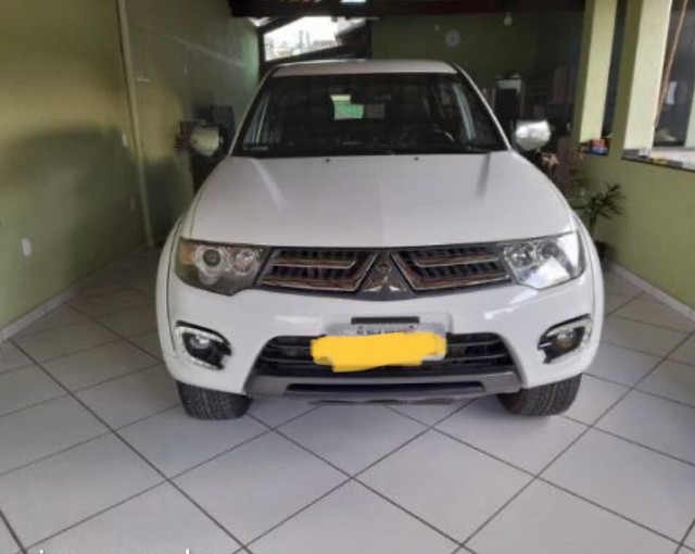 L200 HPE. VEÍCULO MUITO BOM.