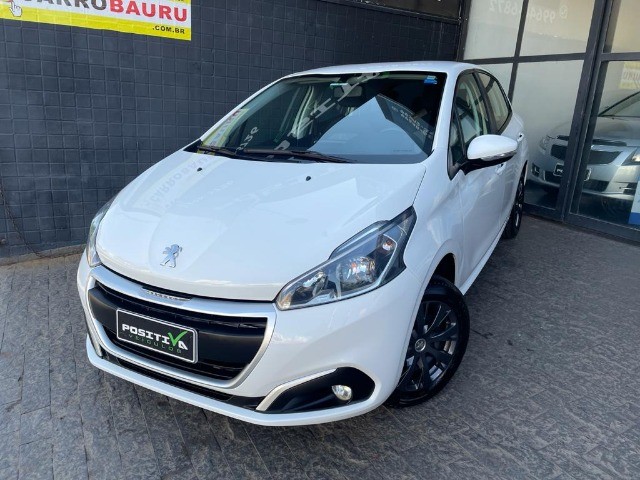 PEUGEOT 208 2017