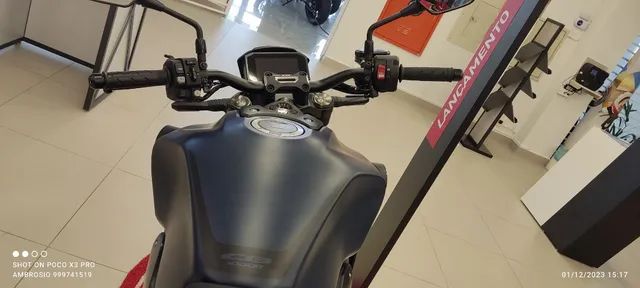 Cb 1000 r  novo modelo  black edition 2024 - Foto 5