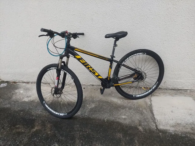 Bicicleta aro 29 quadro 15 1200 reais