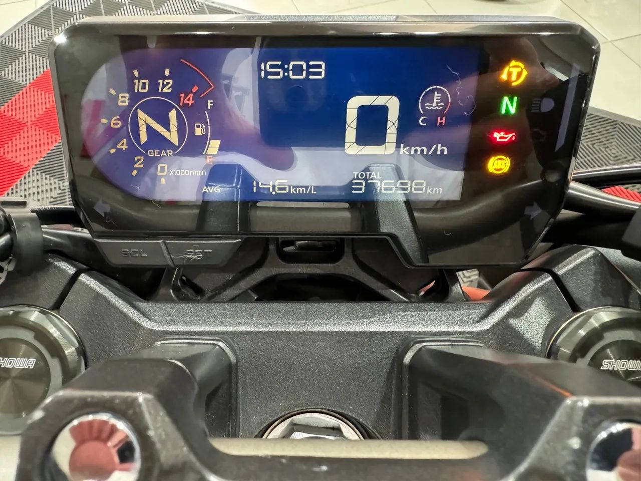 HONDA CB 650R ABS  - Foto 4