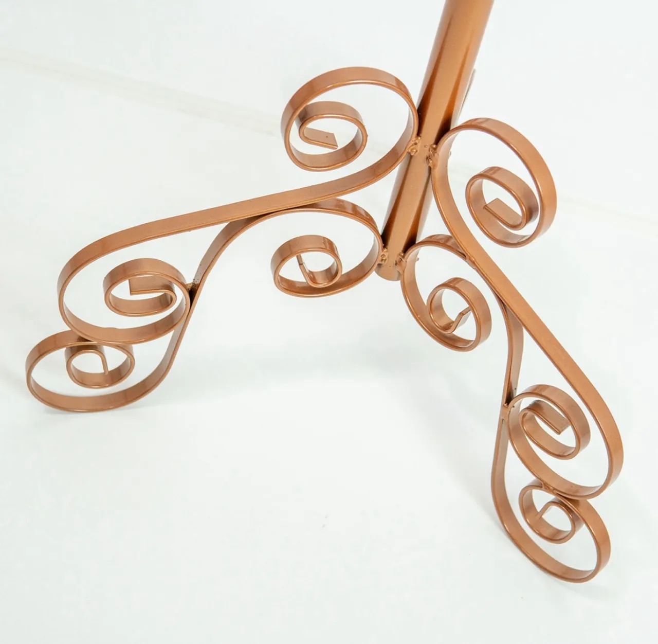 Cabide Expositor de roupas pedestal Rosê - Foto 4