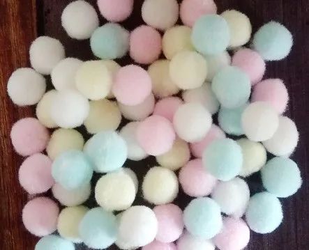 Pompom solto 14 - 15mm, pacote com 100 unidades, várias cores