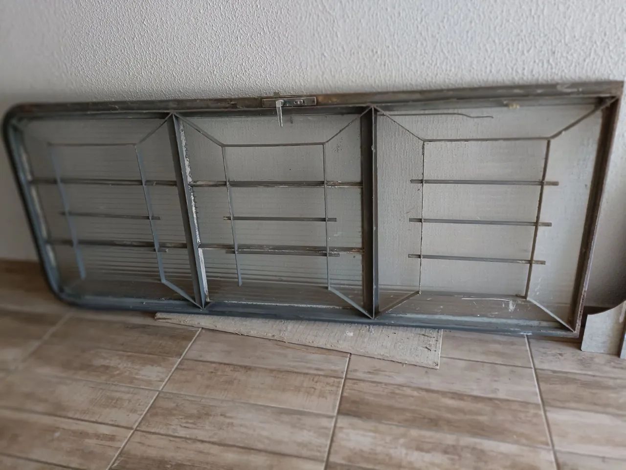 Janelas e portão e Portão metalao usados - Foto 2