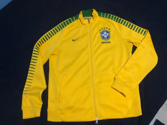 Jaqueta da Seleção Brasileira Oficial Viagem Nike 2010 M - Fanatismo