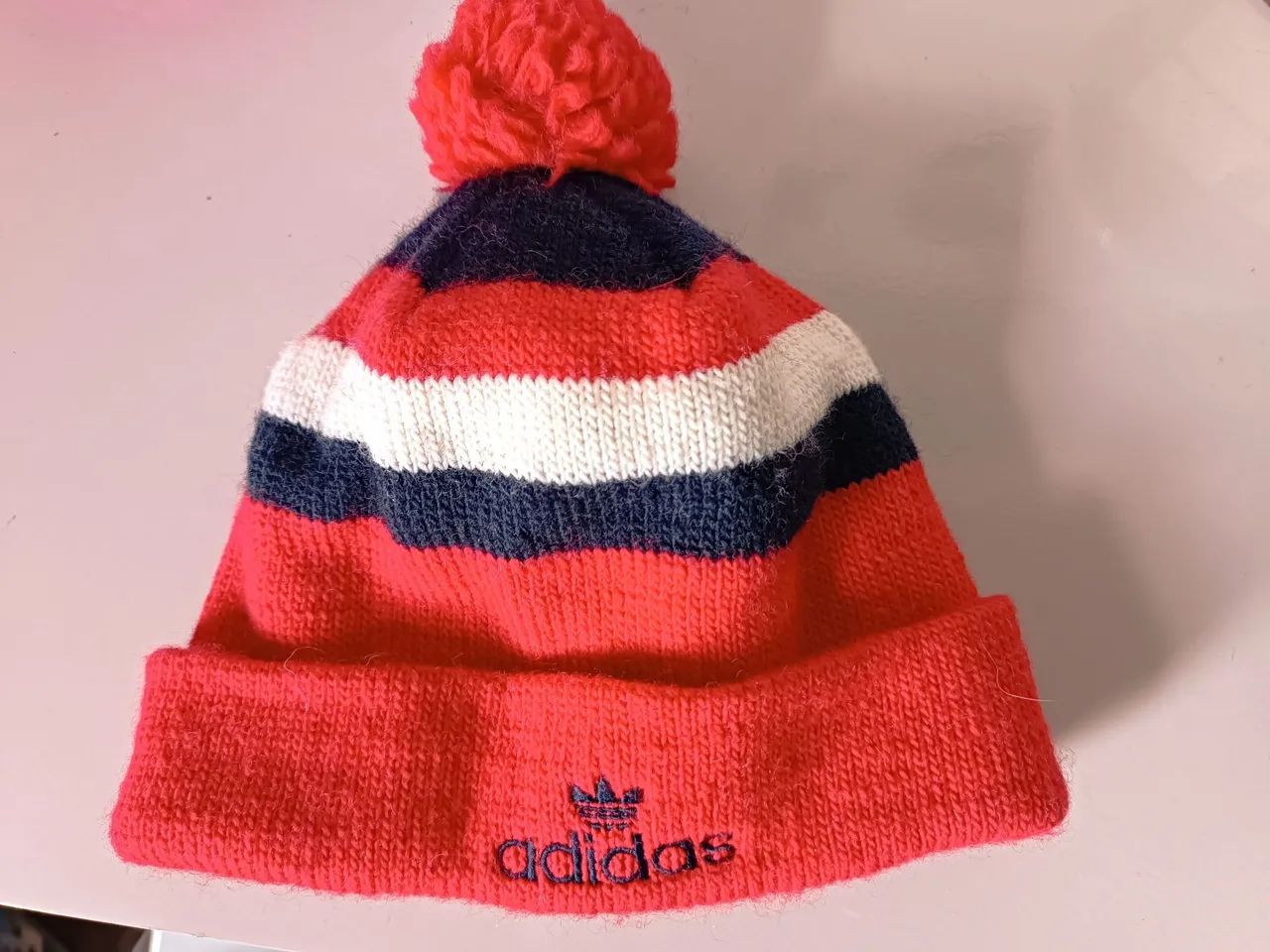 Touca Suécia Adidas Original 